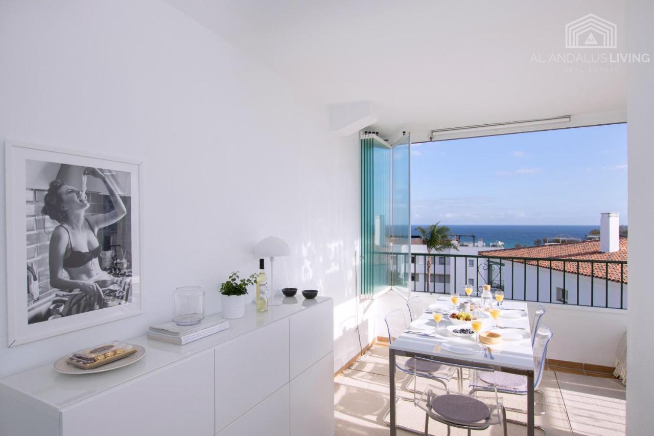 Scandinavian Style Apartment With Amazing Sea Views And South West Facing Sunny Terrace In Miraflores Walking Distance To The Beach! Малага Экстерьер фото